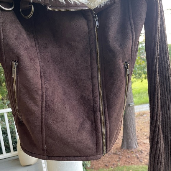 Faux suede jacket with Sherpa collar - Picture 4 of 4